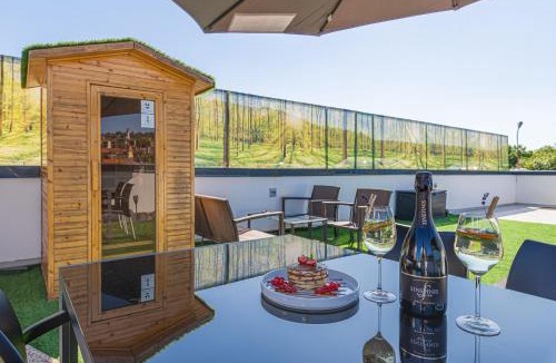 Trebnje House | Rooftop Home With Whirlpool & Sauna - Happy Rentals