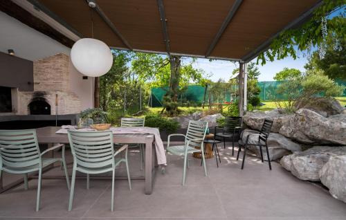 Pican House | Villa Poimon