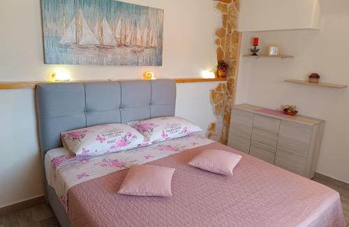 Seget Vranjica Apartment | Apartment Igralište Mirakul