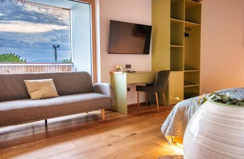 Center Hotel | Tourist Farm HOTEL FROST