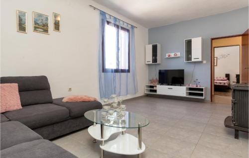 Sikici House | Lovely Home In Sikici With Wifi