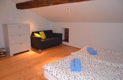 Robidisce House | Holiday Farmhouse Skvor