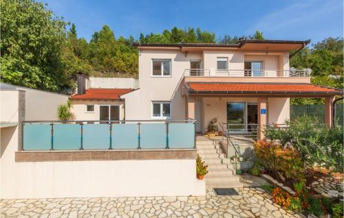 Dusina House | Beautiful Home In Dusina