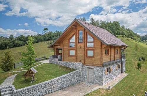 Bostanj Ski Chalet | House of Nature Glamping & Sauna - Happy Rentals