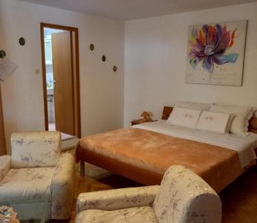 Nerezine Apartment | Apartments with parking space Nerezine, Losinj - 8049