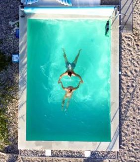 Sentjernej House | Holiday House Sunset Spa