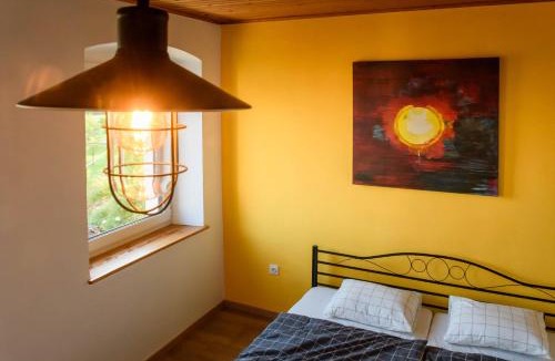 Dane House | LAAS ART GALLERY