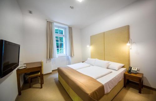 Rimske Toplice Hotel | Rimske Terme Resort - Hotel Zdraviliški dvor
