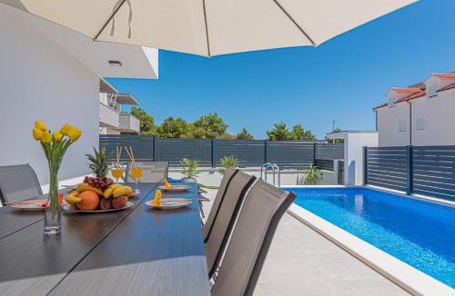 Vodice Villa | Villa Elegance Escape