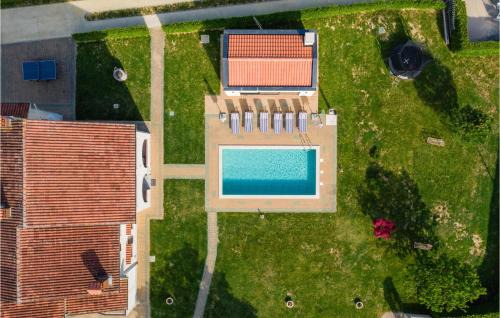 Skropeti House | Gorgeous Home In Karojba