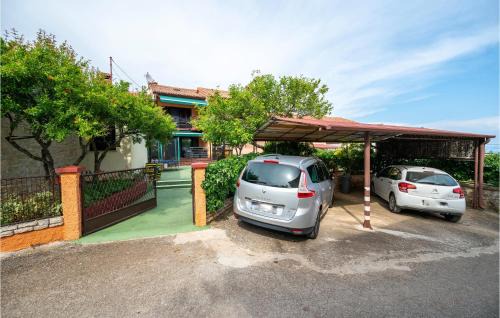 Mali Vareski Apartment | Apartment Peruski Vi