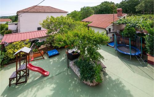 Mali Vareski Apartment | Apartment Peruski Vi