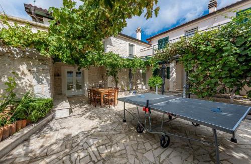 Benkovac Villa | Villa Torine ZadarVillas