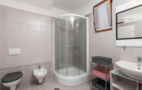 Cesarica Apartment | Cozy Apartment In Cesarica With House Sea View