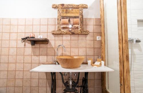 Secovlje House | Casa Coronica