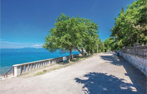 Bakar Apartment | 2 Bedroom Cozy Apartment In Krasica