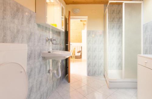 Banj House | House Motar