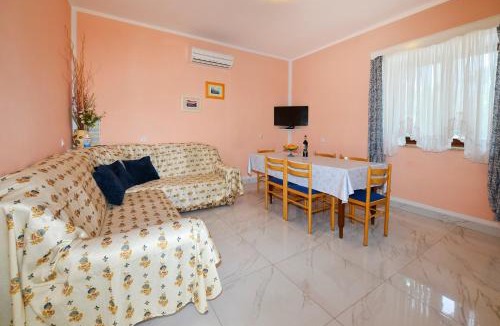 Cancini Apartment | Apartments Ella