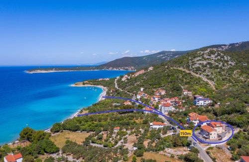 Miholascica House | Apartments and Rooms YASMIN