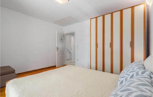 Zbandaj Apartment | Apartment Zbandaj V
