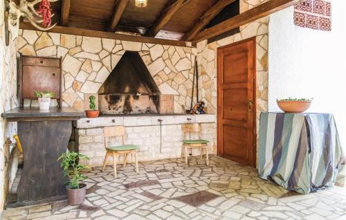 Zbandaj Apartment | Two-Bedroom Apartment In Radmani