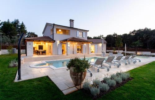 Kavran Villa | Mirana Luxury Villas