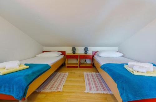 Selce Apartment | Apartments Robic