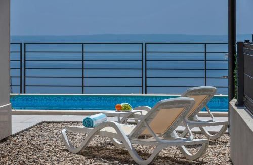 Veliko Brdo Villa | Villa Violet with Salt water pool