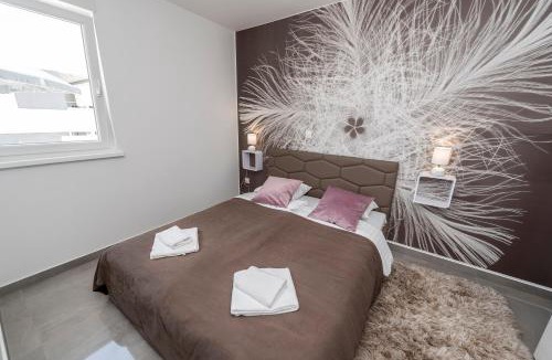 Novalja Apartment | Villa Adria 1 luxury apartment with a pool