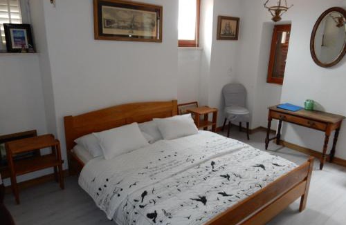Cove Tri Zala (Zrnovo) Apartment | Studios Jacobus