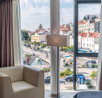 Plisac Hotel | Bellevue Superior City Hotel