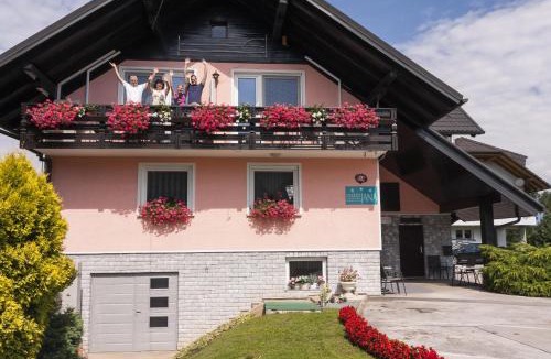 Cerklje na Gorenjskem Bed & Breakfast | Rooms & Apartments Jana