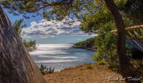Jelsa Resort | Cast Away - Eco Resort