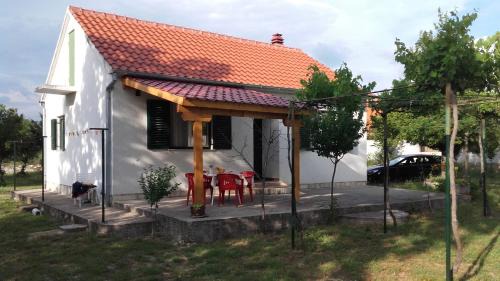 Drnis House | House Paradise