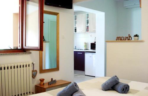 Grabri Apartment | Studio Apartment MD