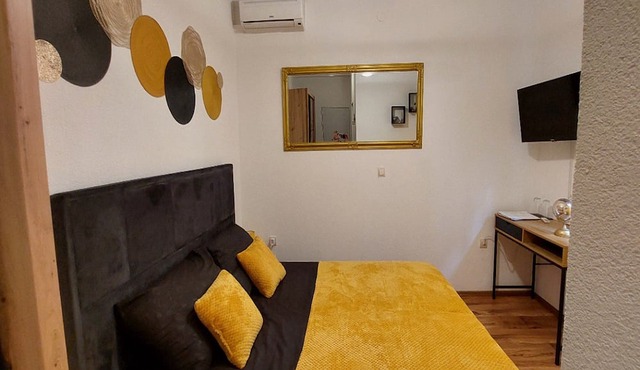 Rooms Argo in Cres