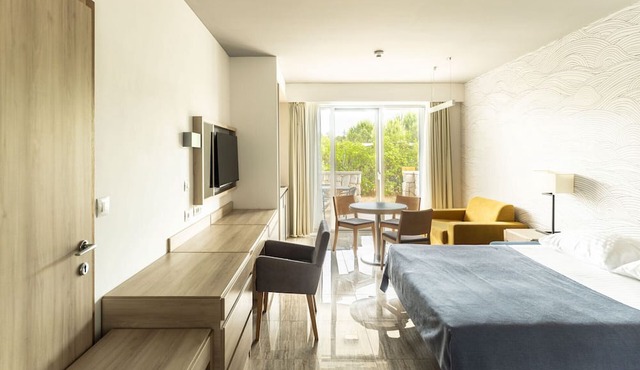 Zaton Holiday Resort Apartments in Nin