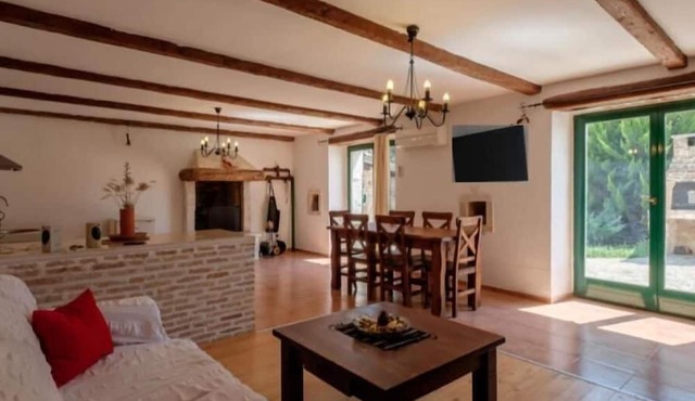 Lovely Stone Villa with private garden and terrace