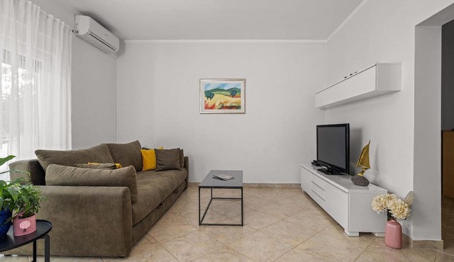 Holiday Apartment in Kapelica, Istria County with Incredible Terrace