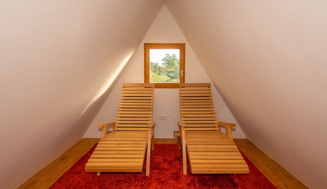 Vineyard Cottage Hocevar