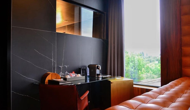 ROXANICH Winery and Design Hotel