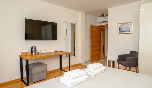 BOUTIQUE ROOMS KICAN in Kula Norinska