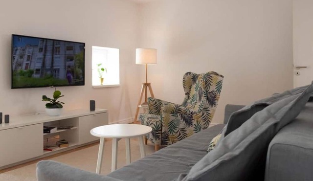 Sunnyside Apartment in the City Center