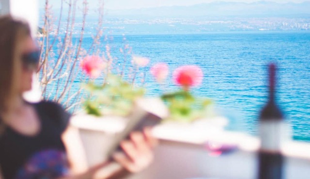 Apartments Sveti Ivan - direct on the beach in Moscenicka Draga