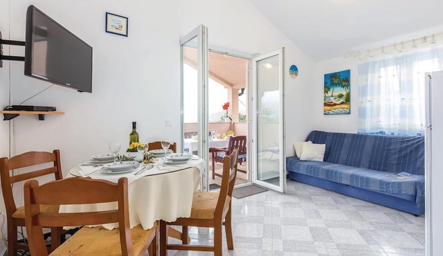 1 bedroom cozy apartment in Bakarac