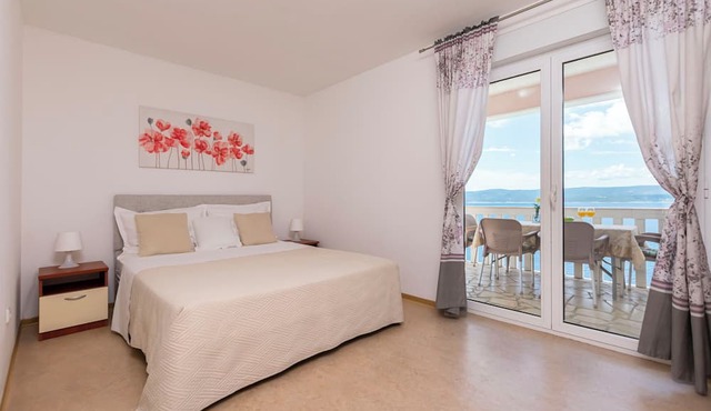 Apartments Adriatic Blue With Pool in Mimice