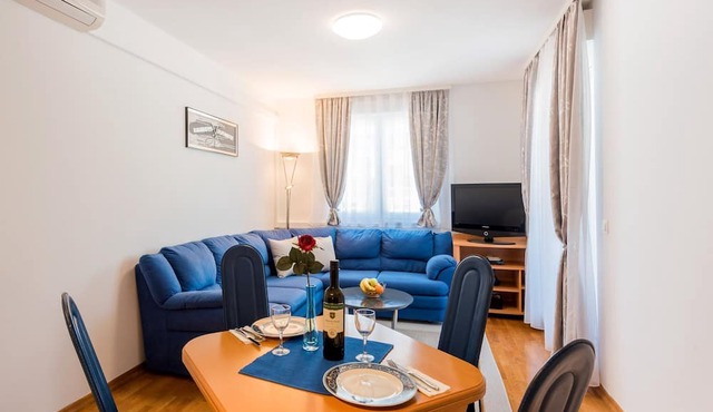 Apartment Blue Lagoon (ST) - One Bedroom Apartment in Split