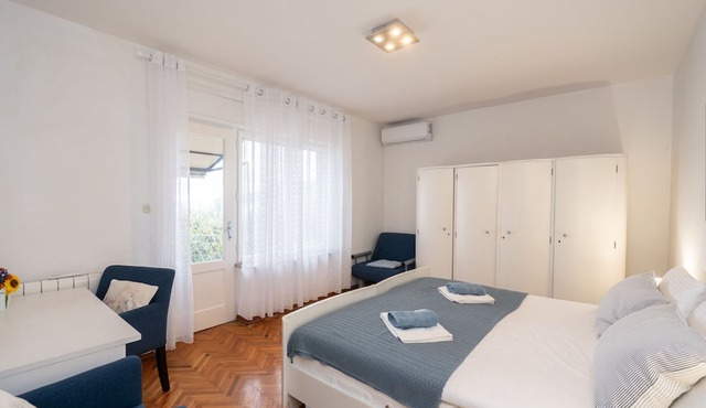 Apartment Hela by Interhome