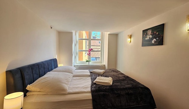 Apartment Sviti Tour As Modern and quiet place by Town Hall with AC and WI-FI