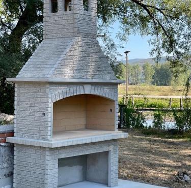 Filuma Suite - Riverside Terrace on Gacka River